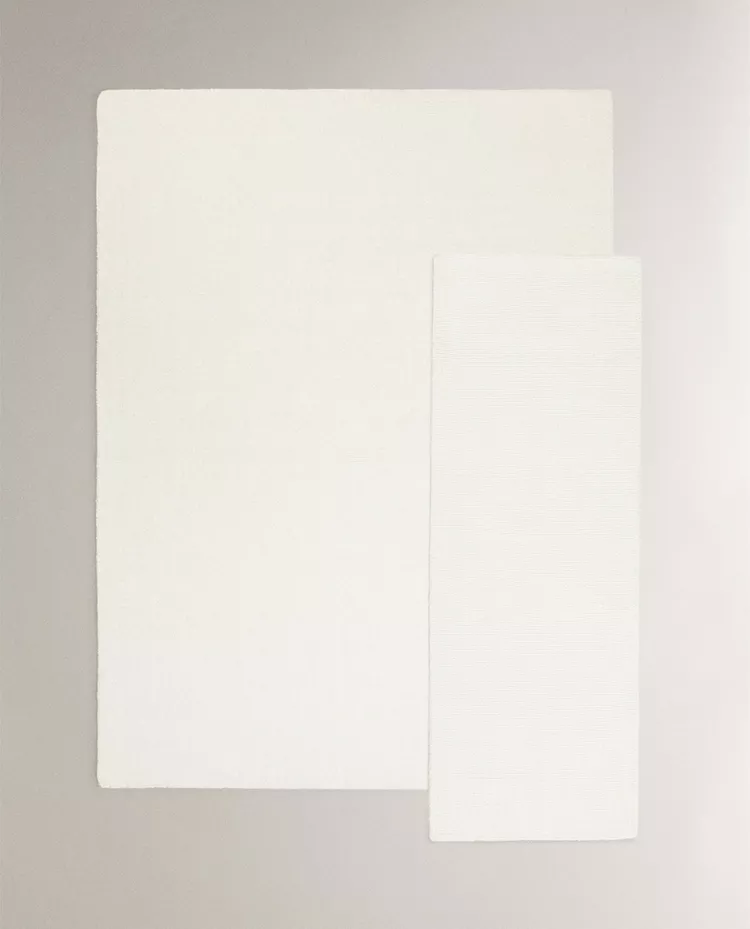 WOOL RUG