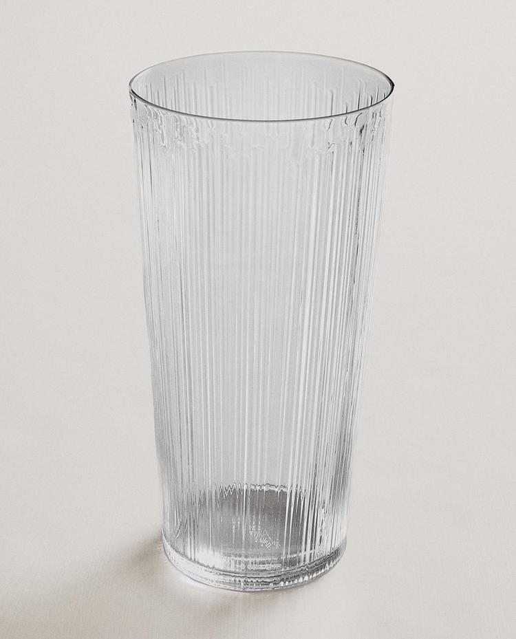 DECORATIVE TALL GLASS VASE