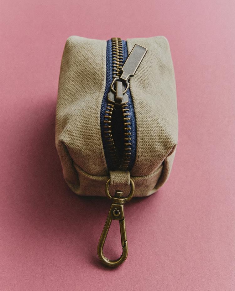 PET BAG DISPENSER