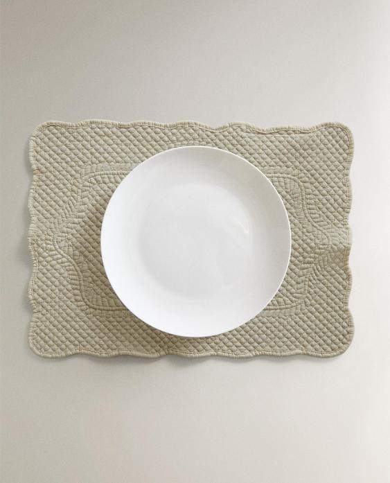 QUILTED PLACEMAT