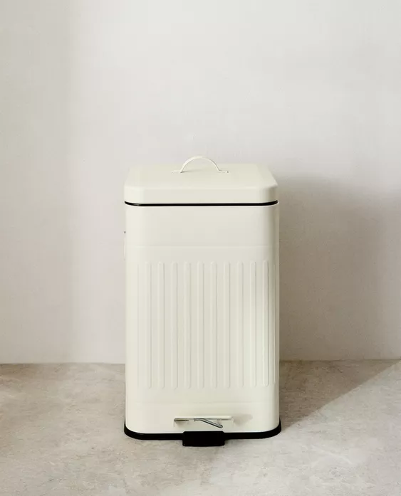 SMALL KITCHEN BIN