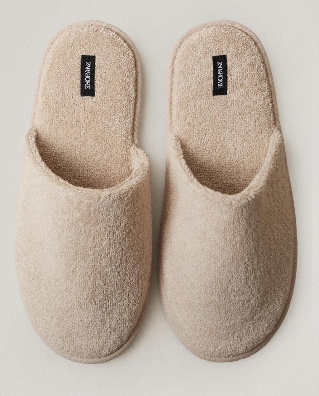 TERRY BATHROOM SLIPPERS