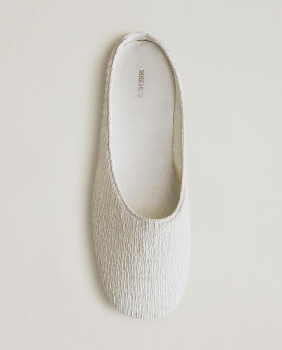 PLEATED SLIPPERS WITH LEATHER SOLE