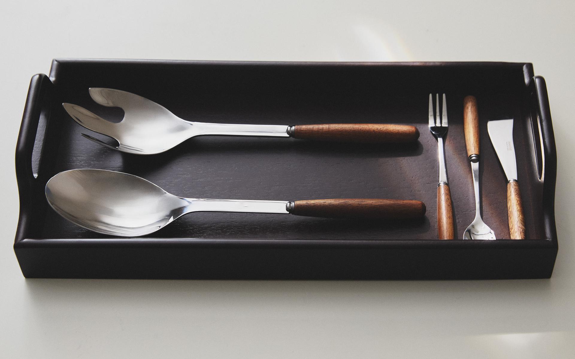 CUTLERY WITH WOODEN HANDLE