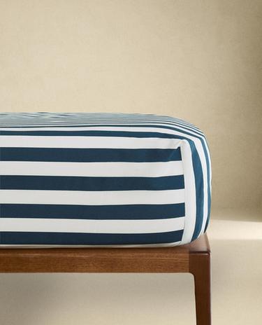 X THE ANIMALS OBSERVATORY KIDS’ STRIPED FITTED SHEET