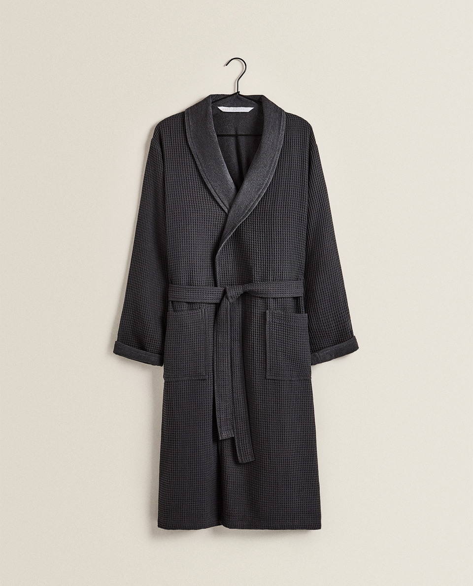 zara bathrobe