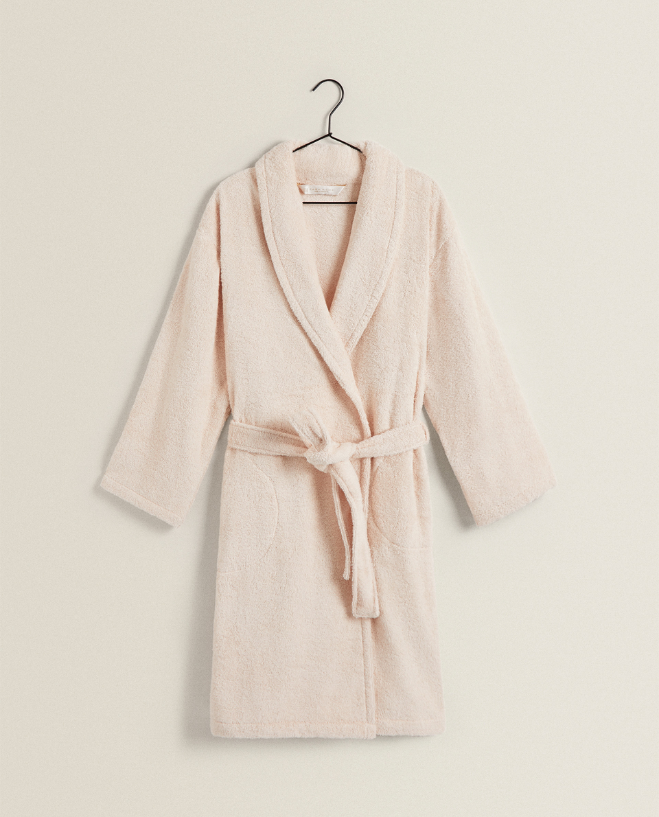 zara bathrobe