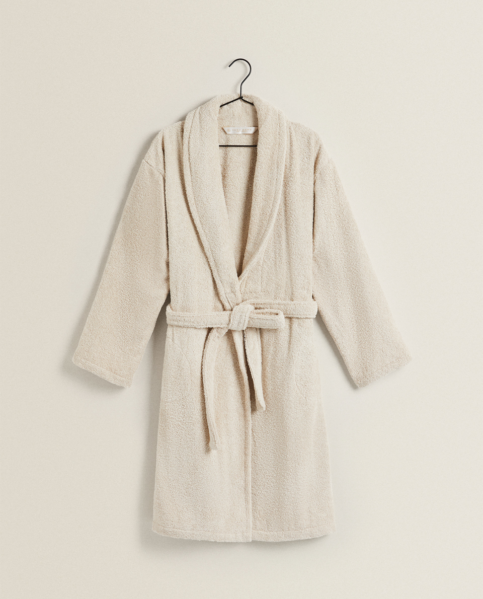 zara bathrobe