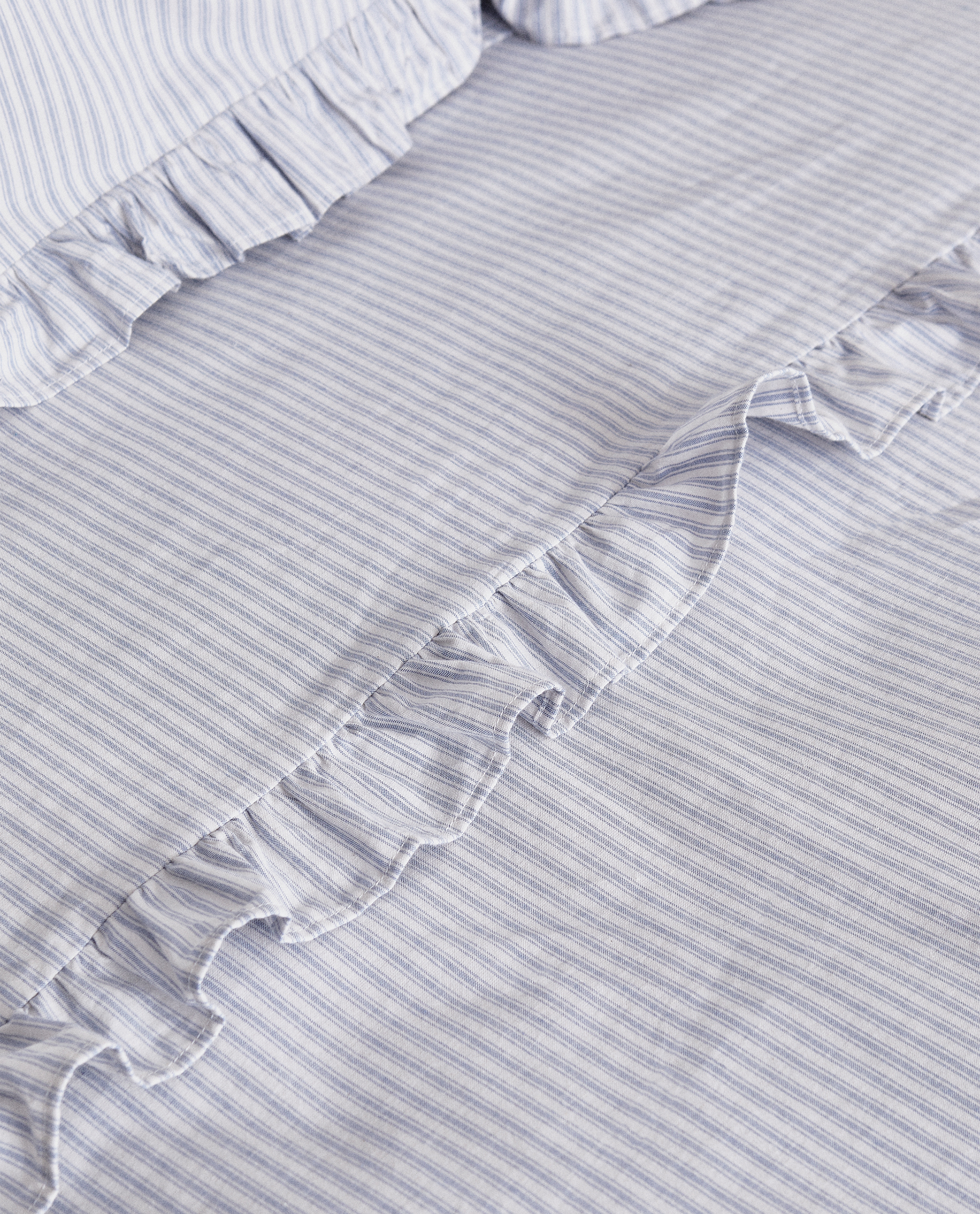Striped And Ruffled Duvet Cover Duvet Covers Bed Linen