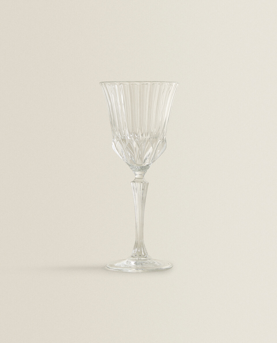 ENGRAVED CRYSTALLINE WATER GLASS