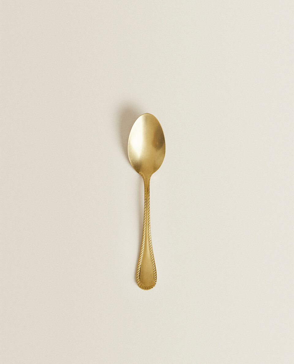 经典设计金色小汤匙