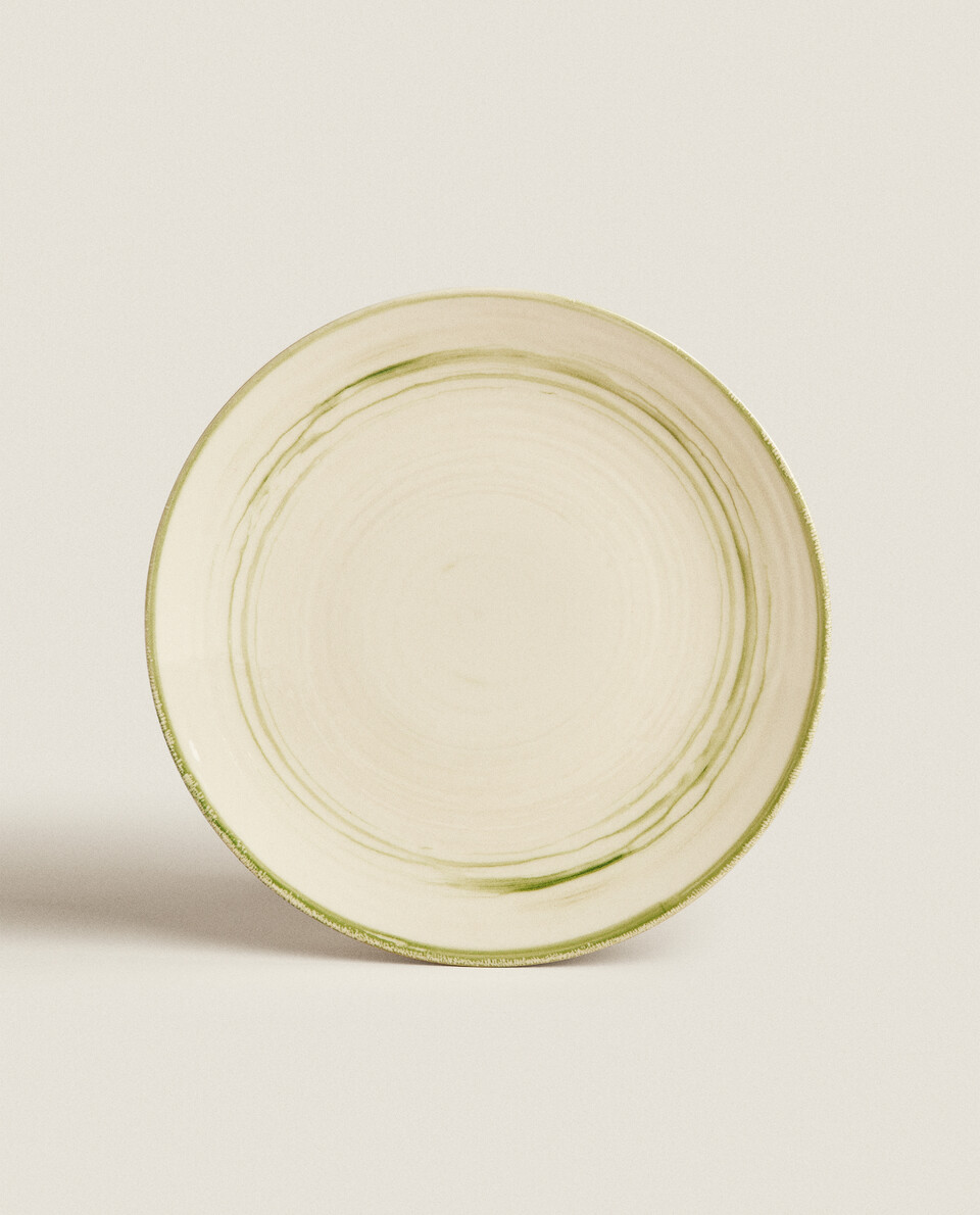 STONEWARE DINNER PLATE WITH LINES