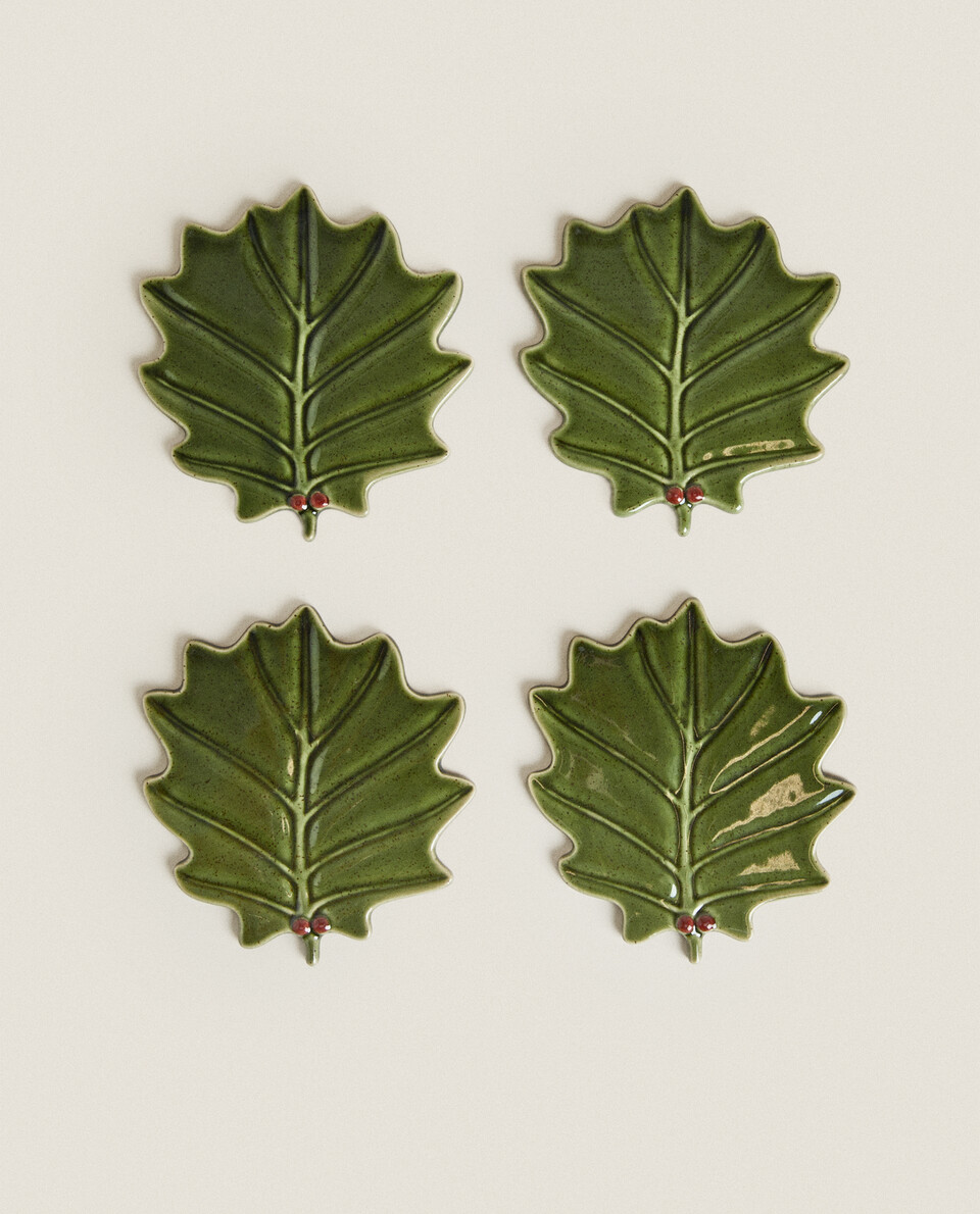STONEWARE CHRISTMAS COASTERS (PACK OF 4)
