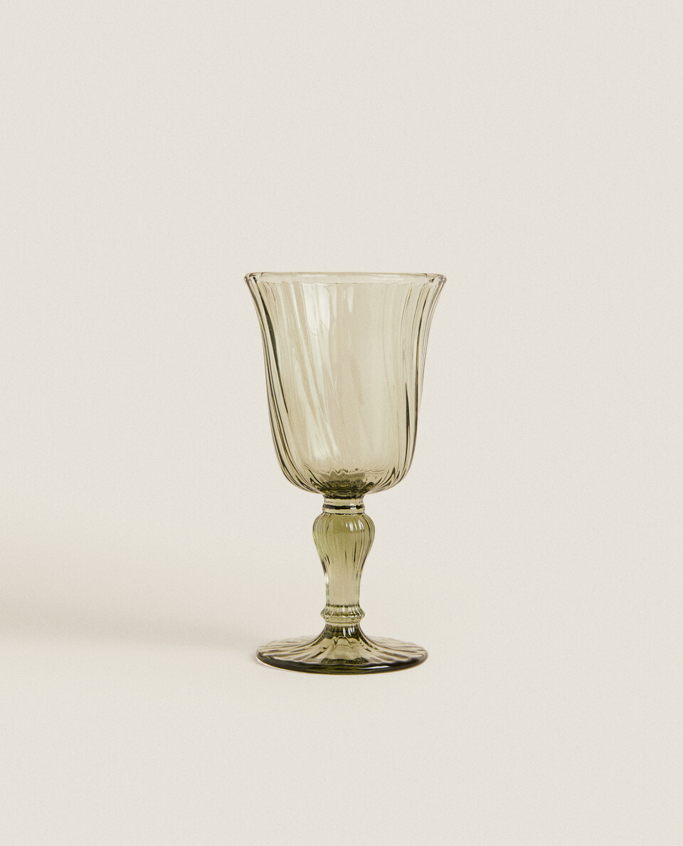 波纹玻璃葡萄酒杯