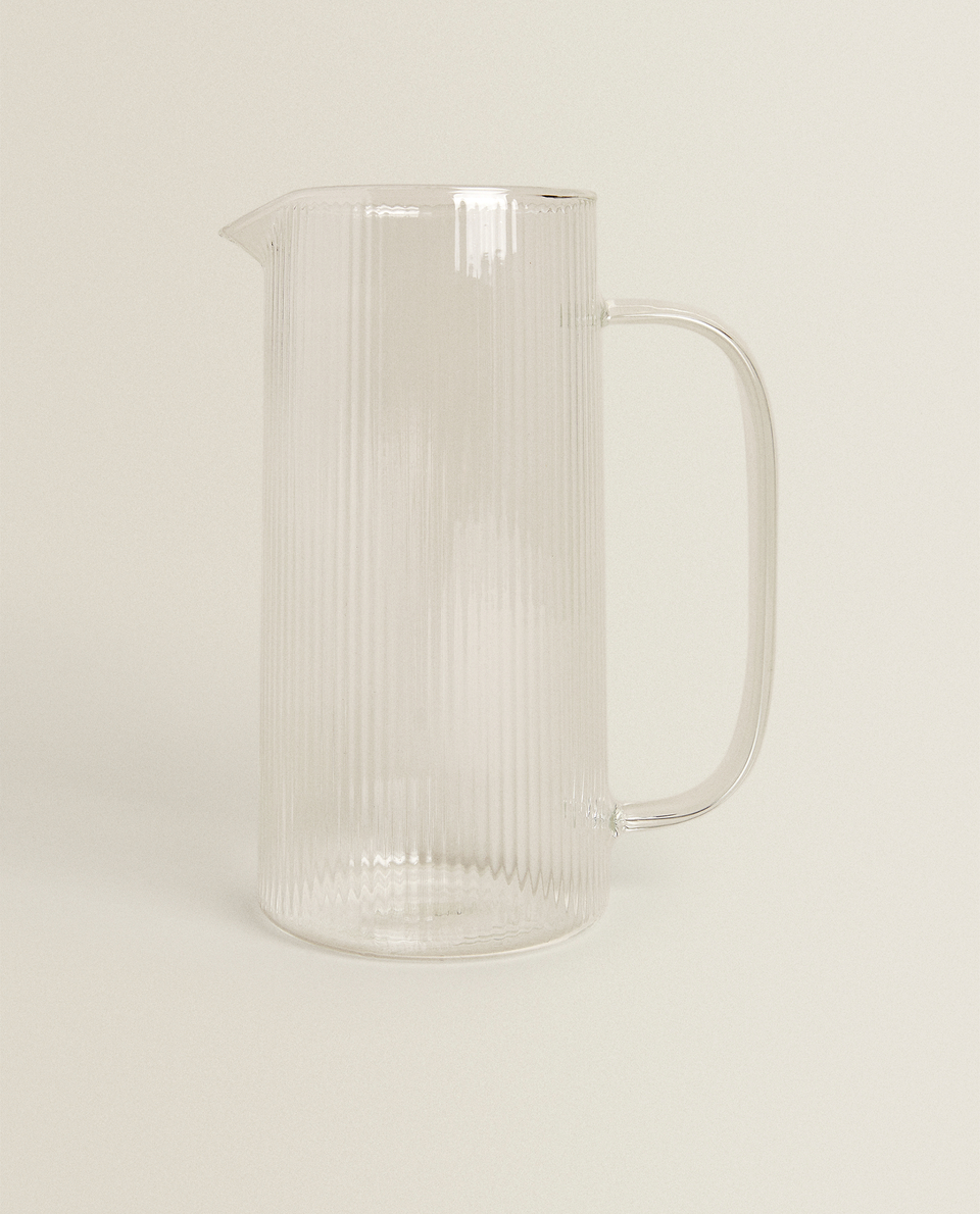 BOROSILICATE GLASS JUG WITH LINE DESIGN