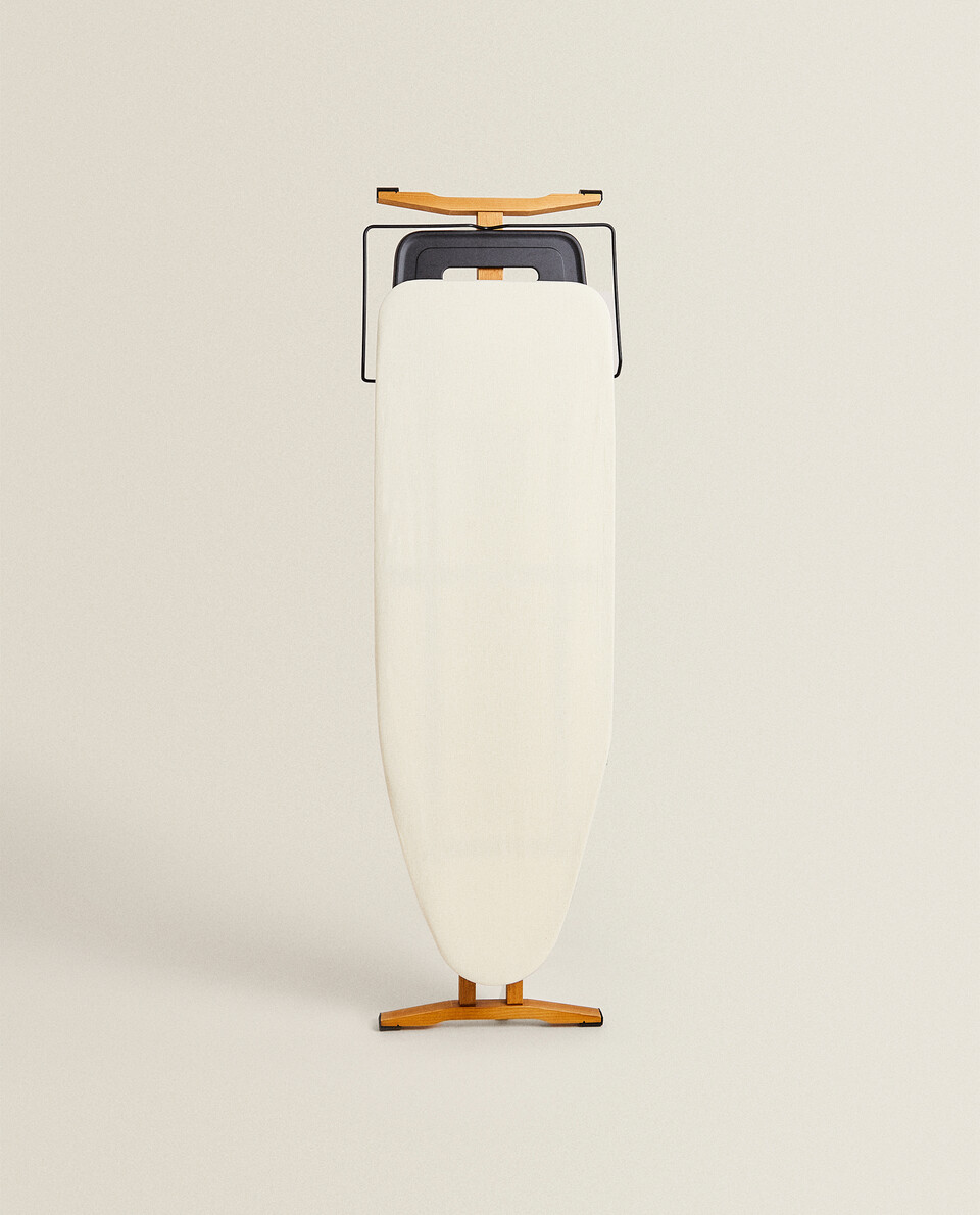 WOOD AND METAL IRONING BOARD