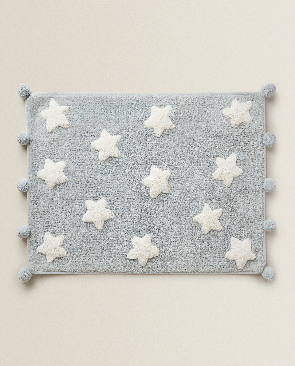 绒球和星星图案浴室地垫