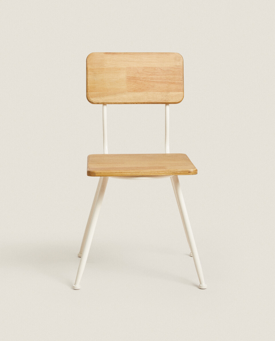 木制书桌椅