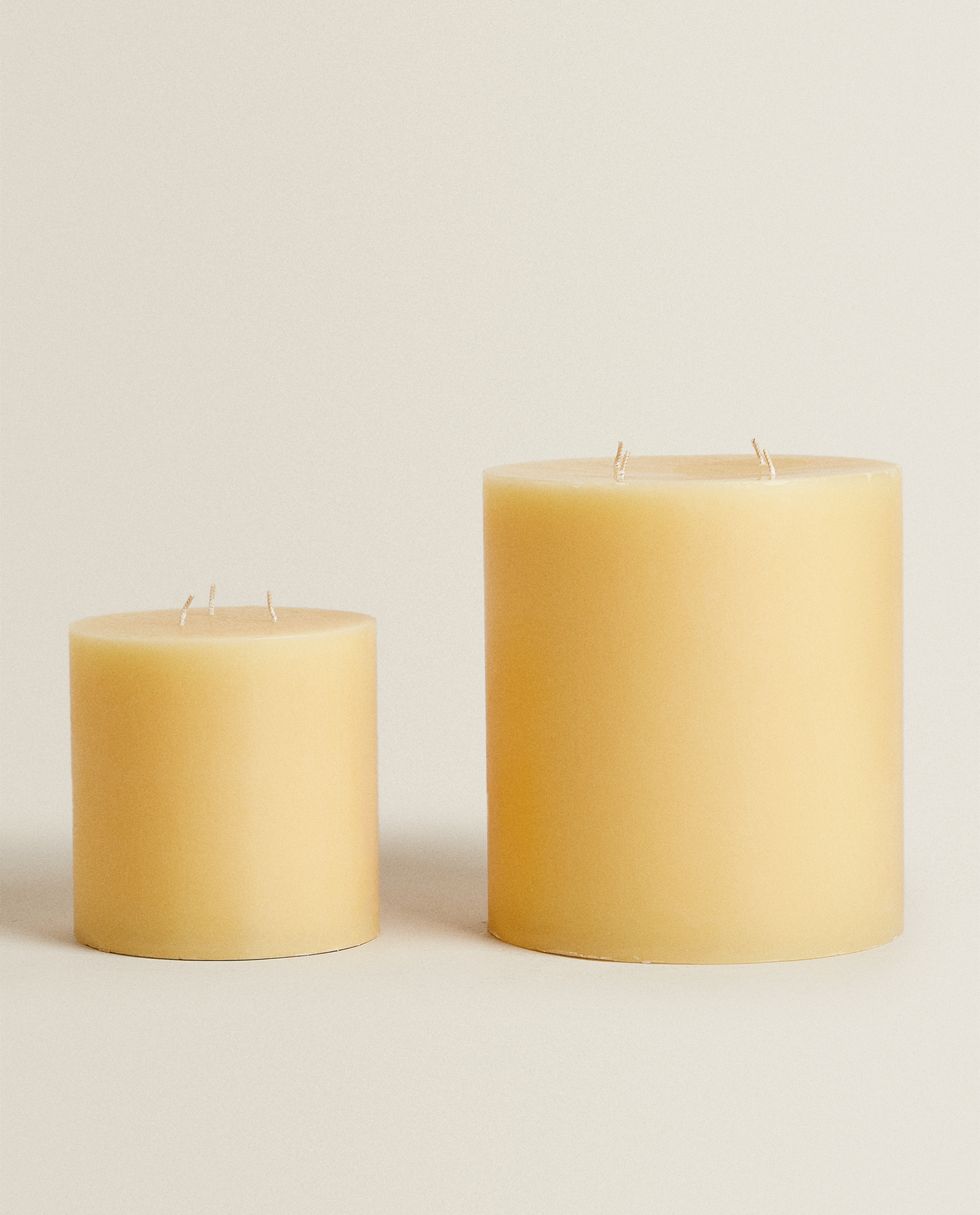 large zara candle