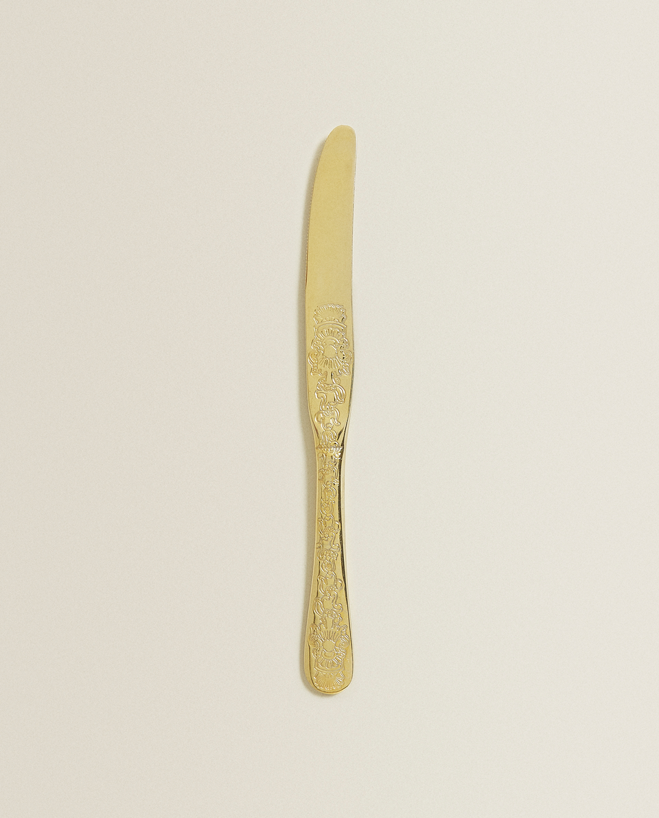 金色雕刻餐刀