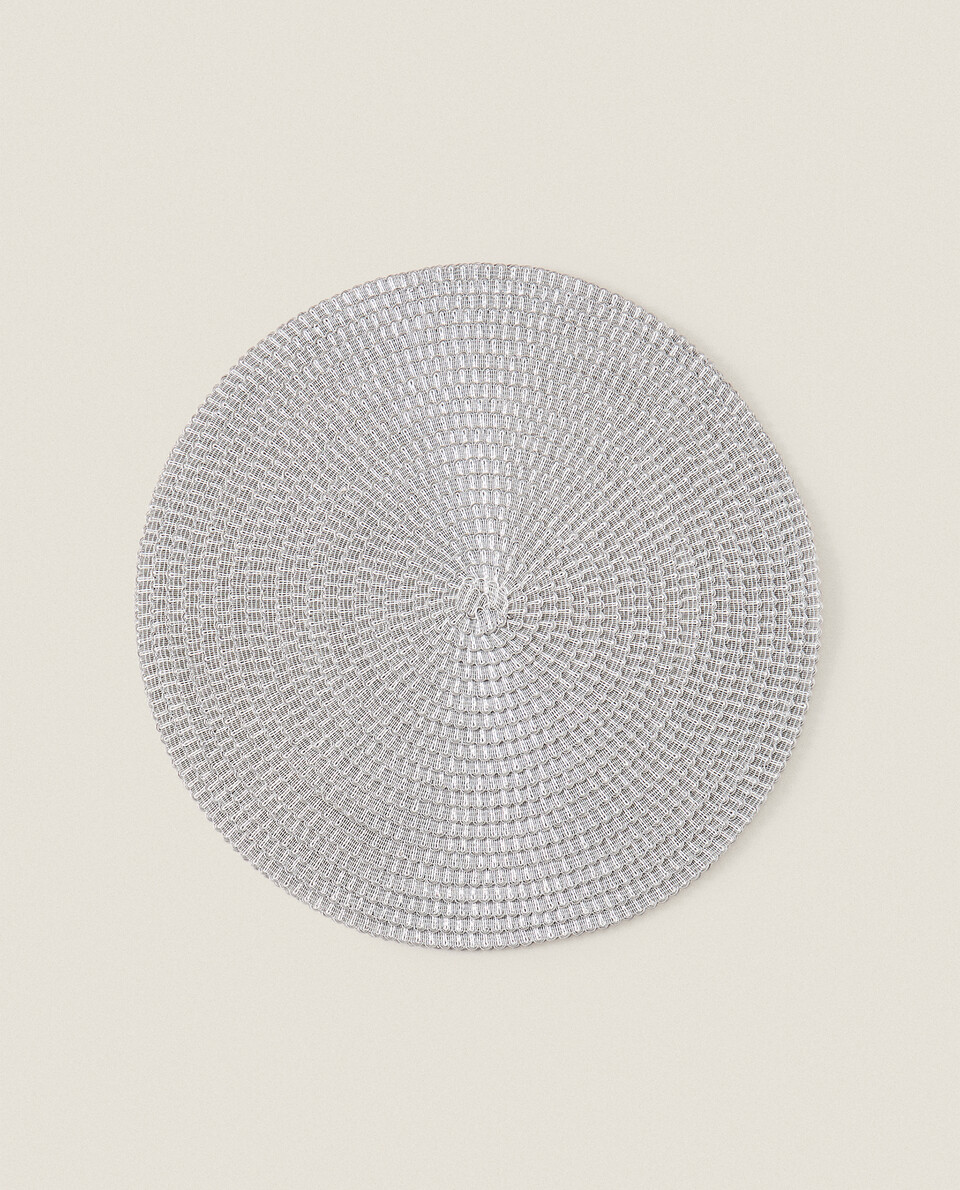 PLACEMAT WITH METALLIC THREAD (PACK OF 2)
