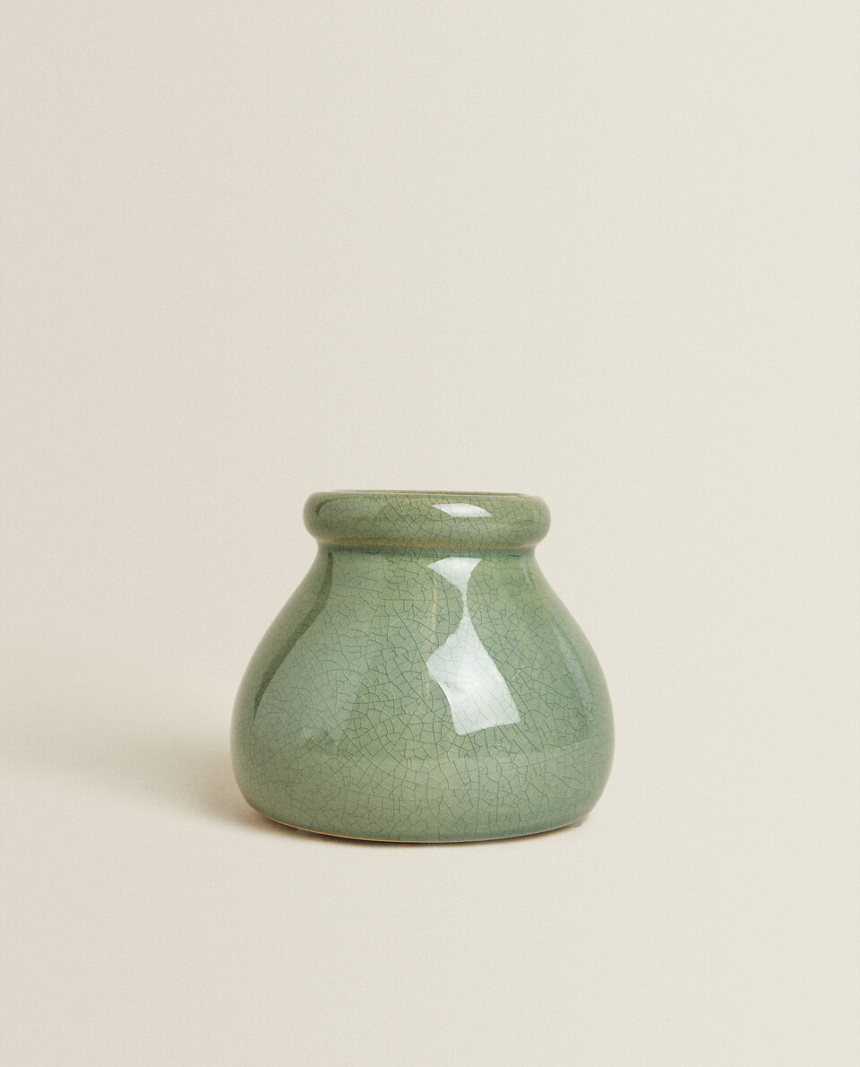陶制花瓶