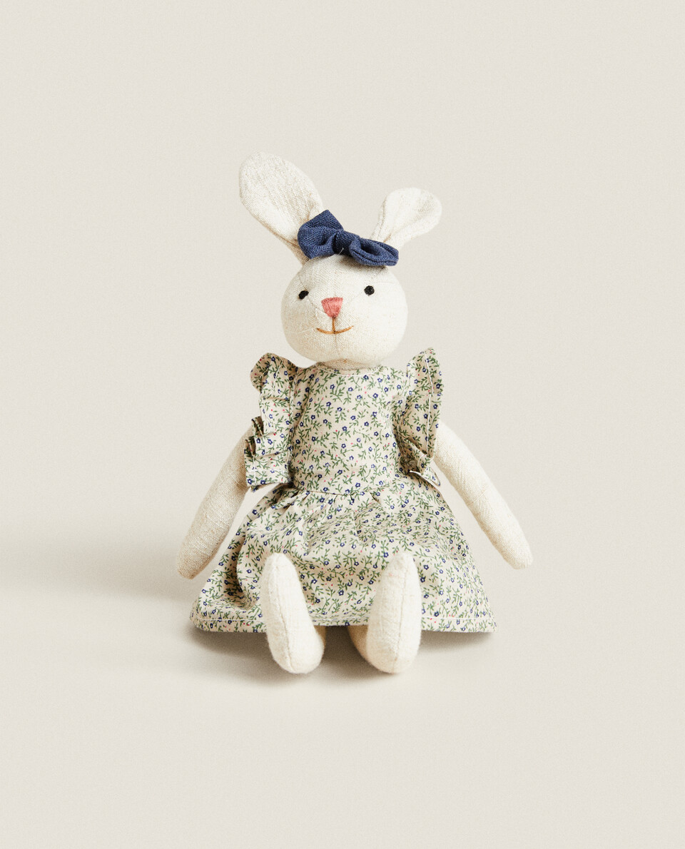 礼服造型兔子毛绒玩具