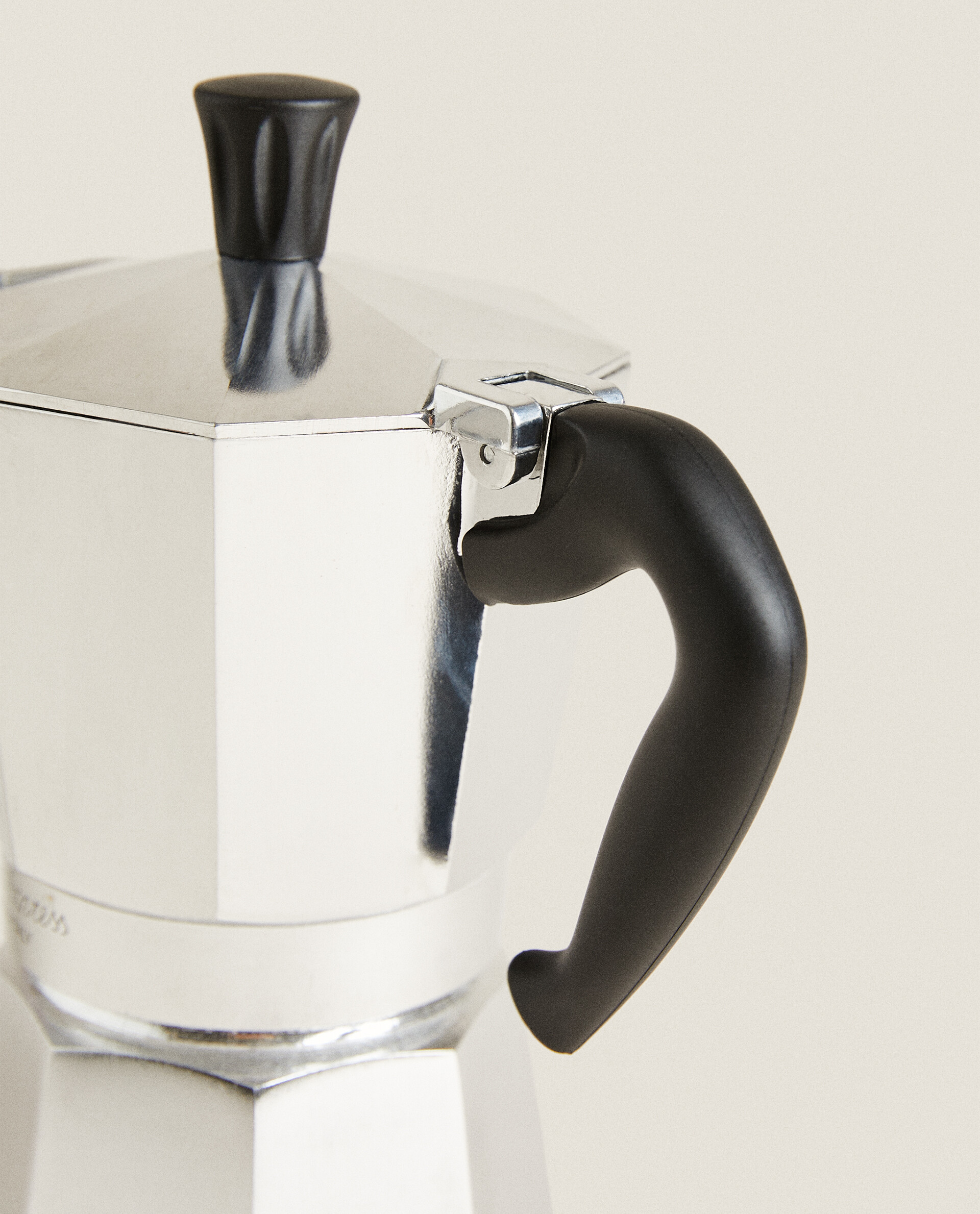 BIALETTI COFFEE MAKER 6 CUPS - | Zara Home