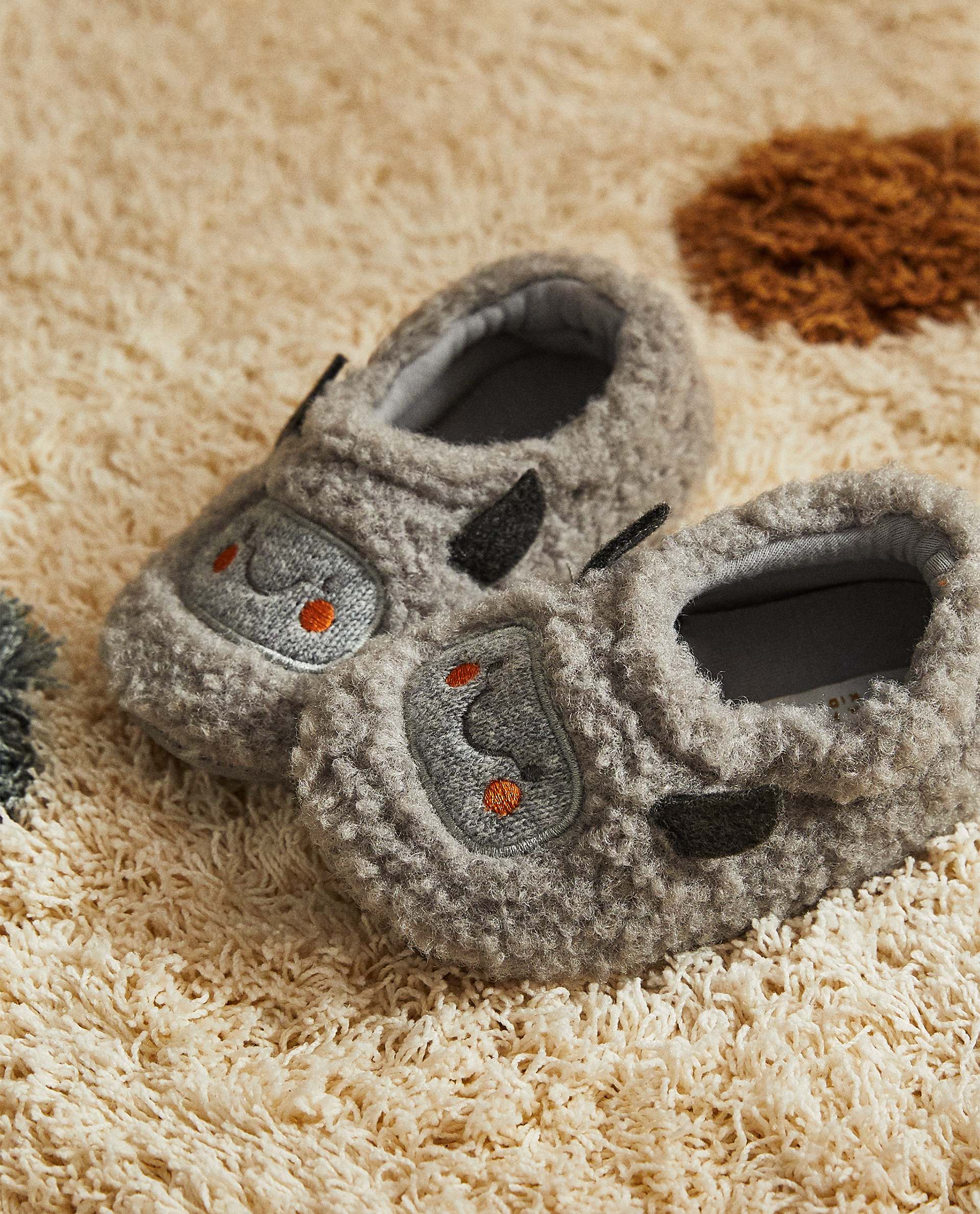 kids monster slippers