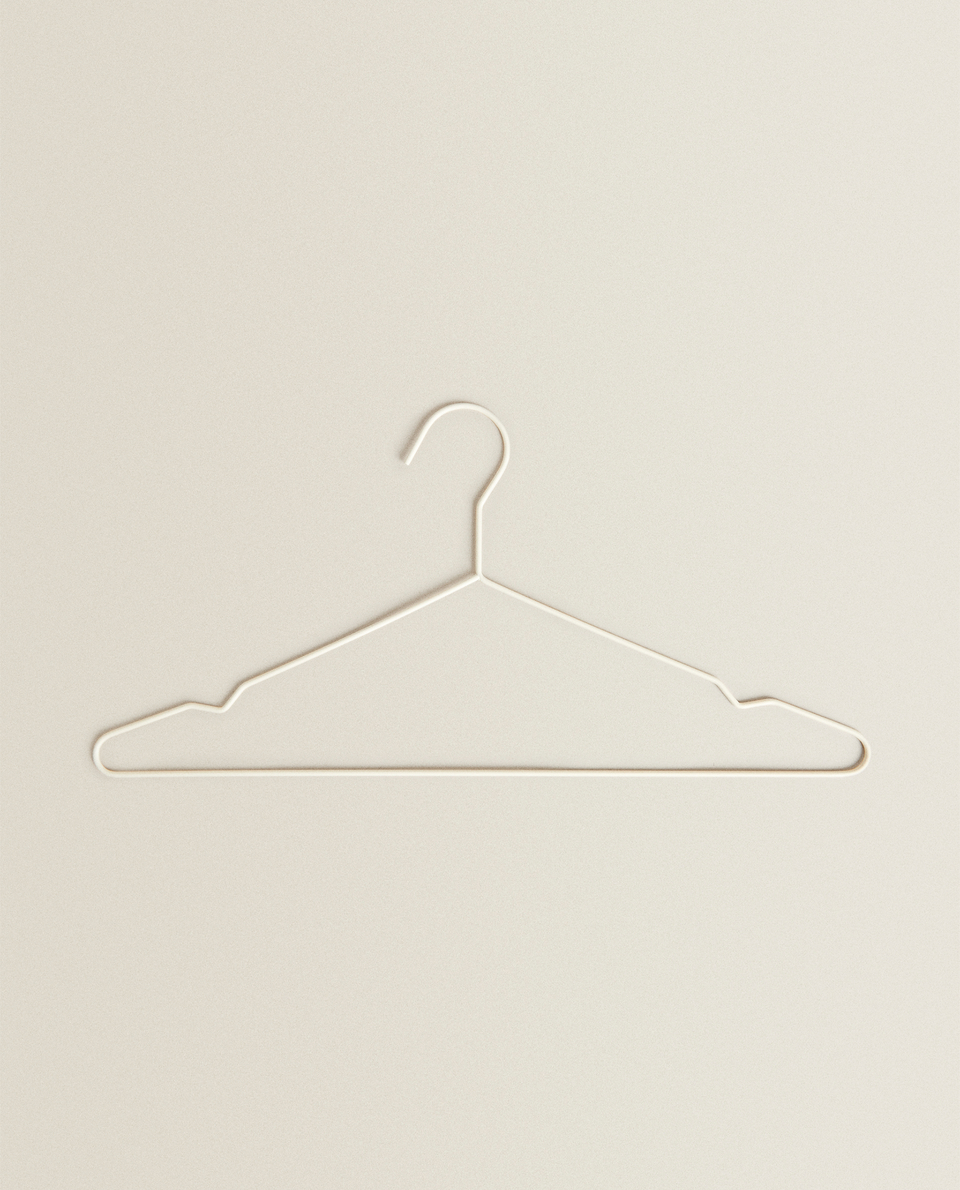 RUBBERISED HANGERS (PACK OF 6)
