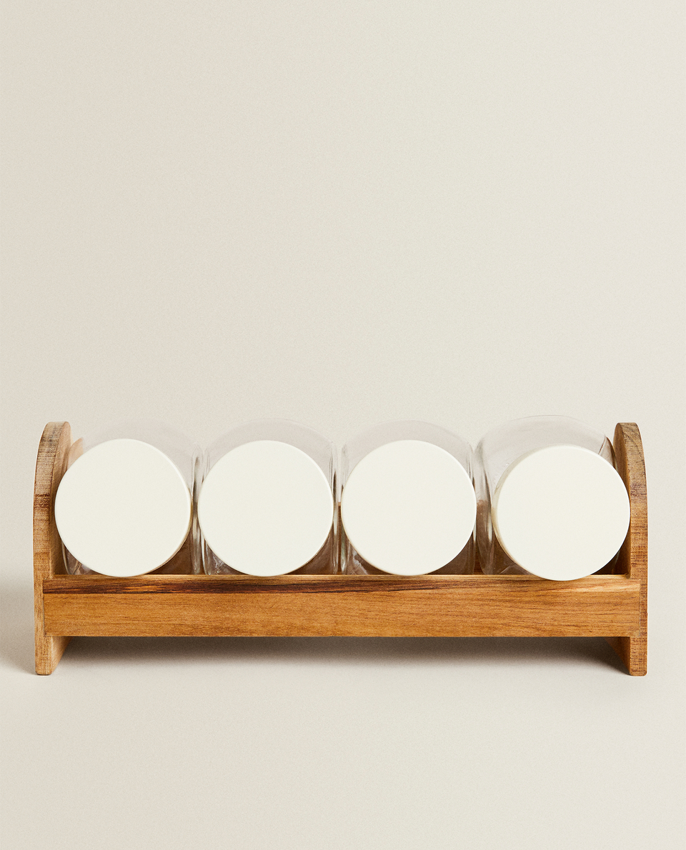 SET OF 4 SPICE JARS WITH WOODEN STAND