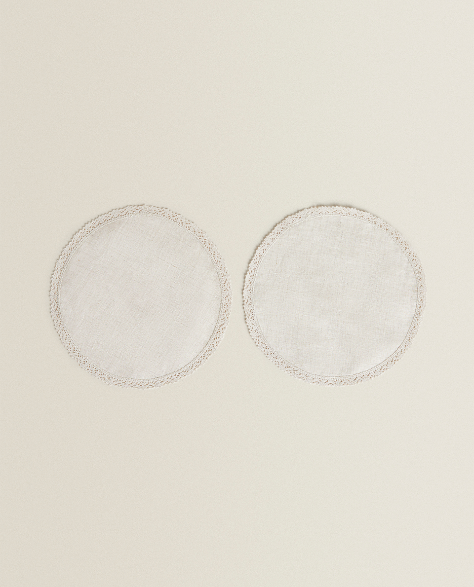 LINEN TRIVET WITH LACE TRIM (PACK OF 2)