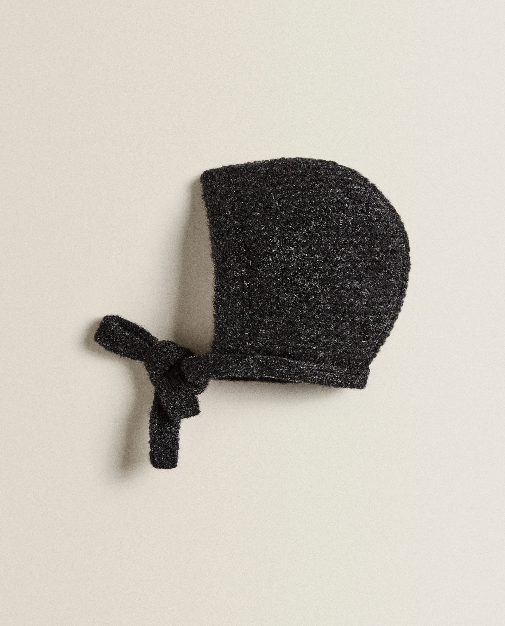CHUNKY KNIT ALPACA BONNET - | Zara Home
