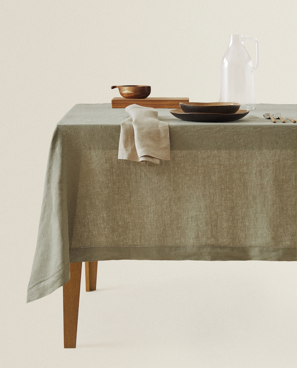 LINEN TABLECLOTH WITH HEMSTITCHING