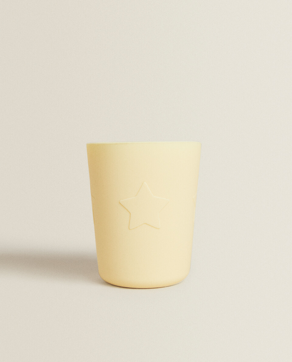 SILICONE TUMBLER WITH STARS