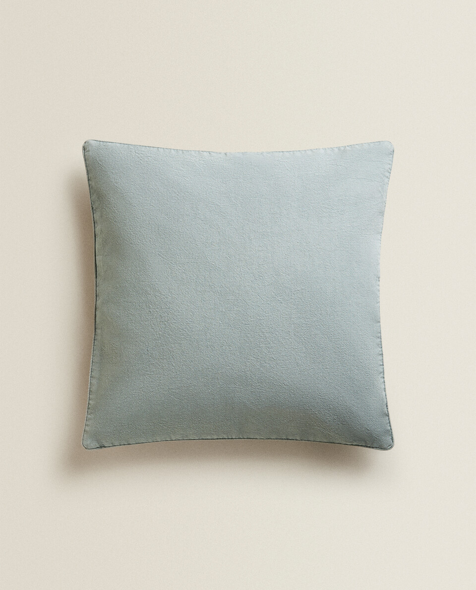 CUSHION COVER WITH TRIM