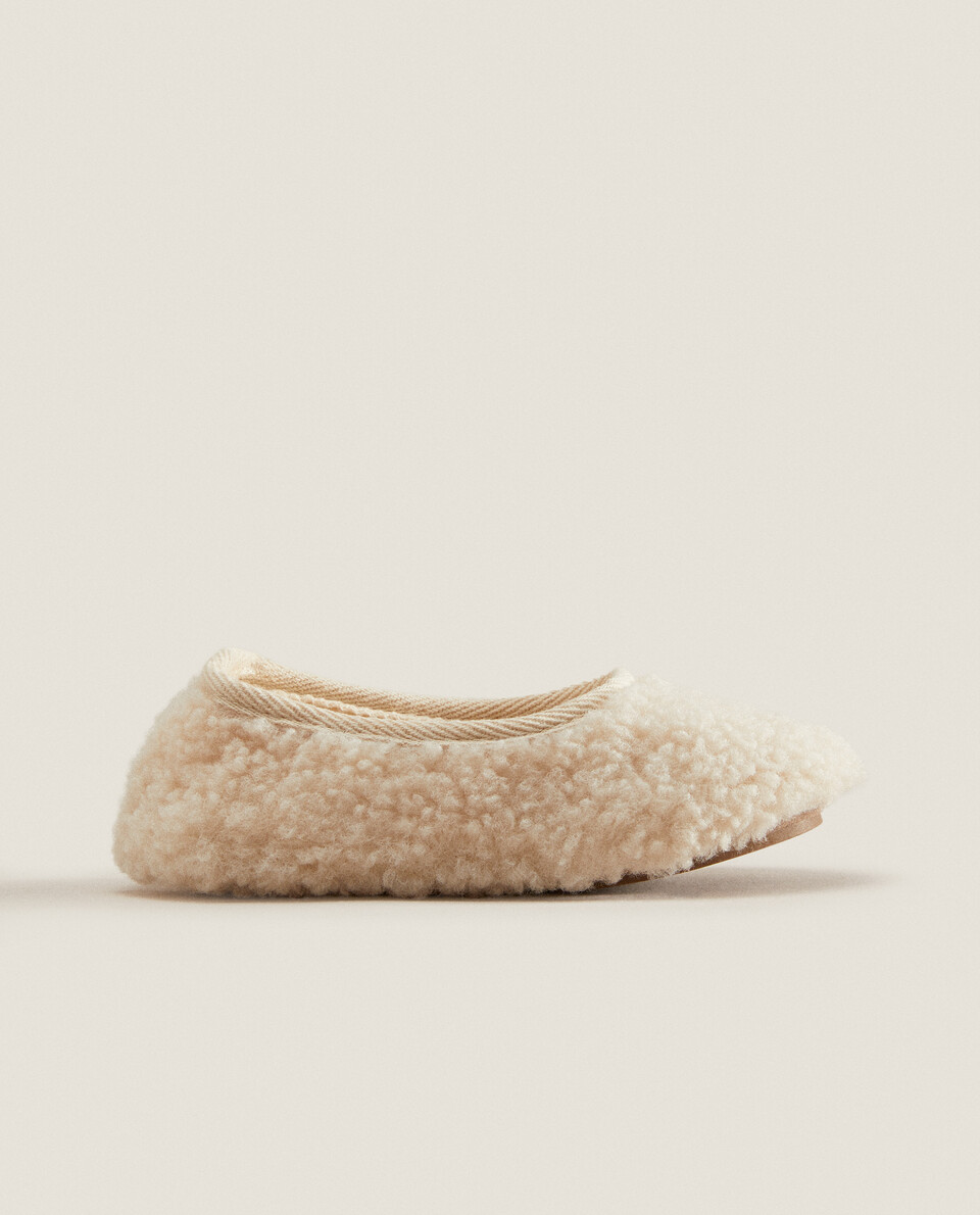 FAUX SHEARLING BALLERINAS