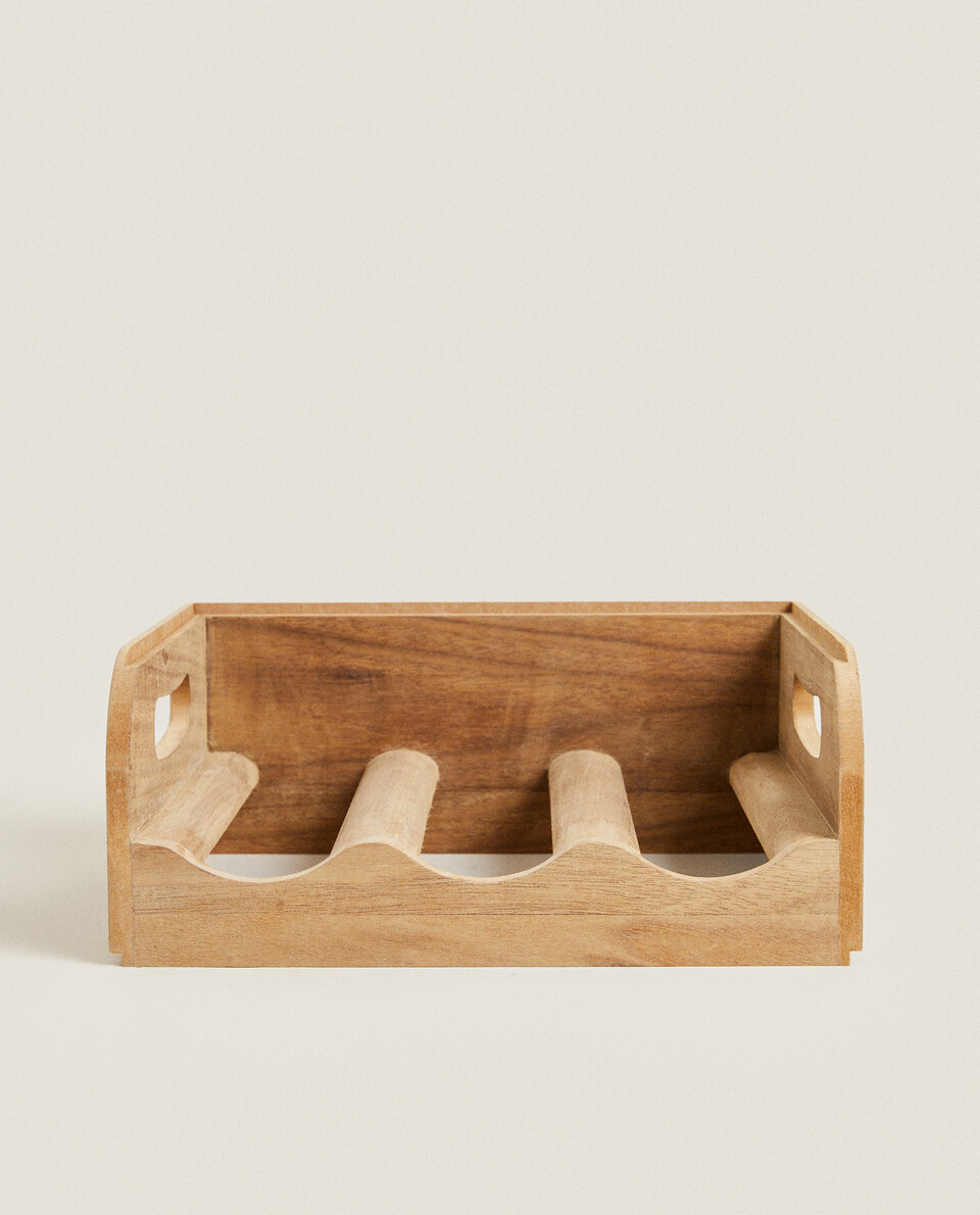 STACKABLE WOODEN BOTTLE STAND