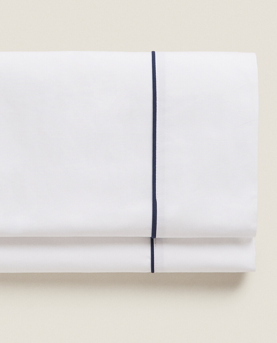 FLAT SHEET WITH BLUE PIPING