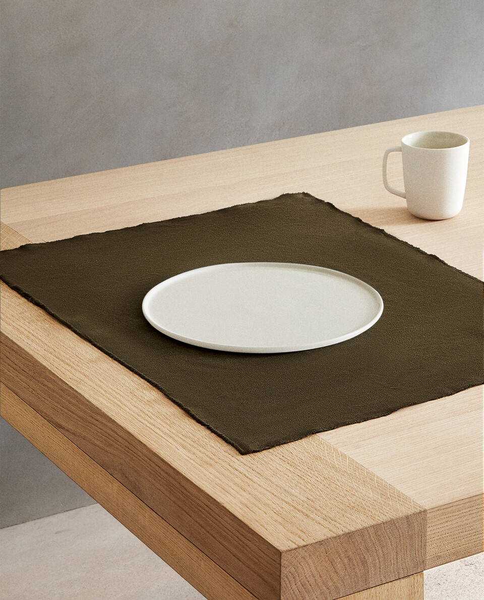 PLACEMAT 01