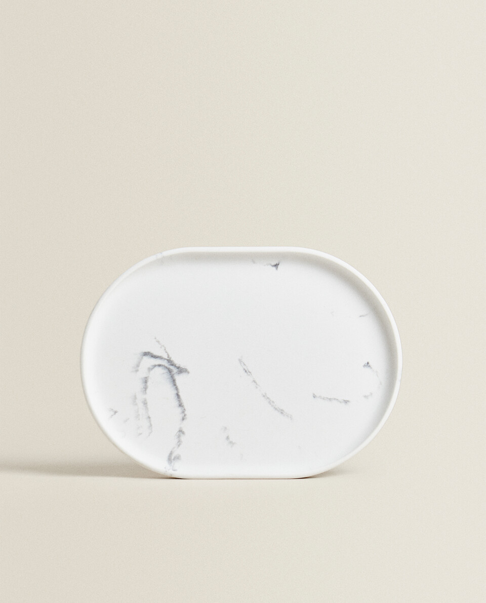 RESIN TRAY