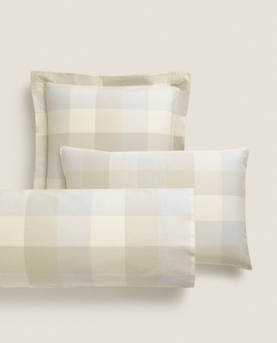 CHECK FLANNEL PILLOWCASE