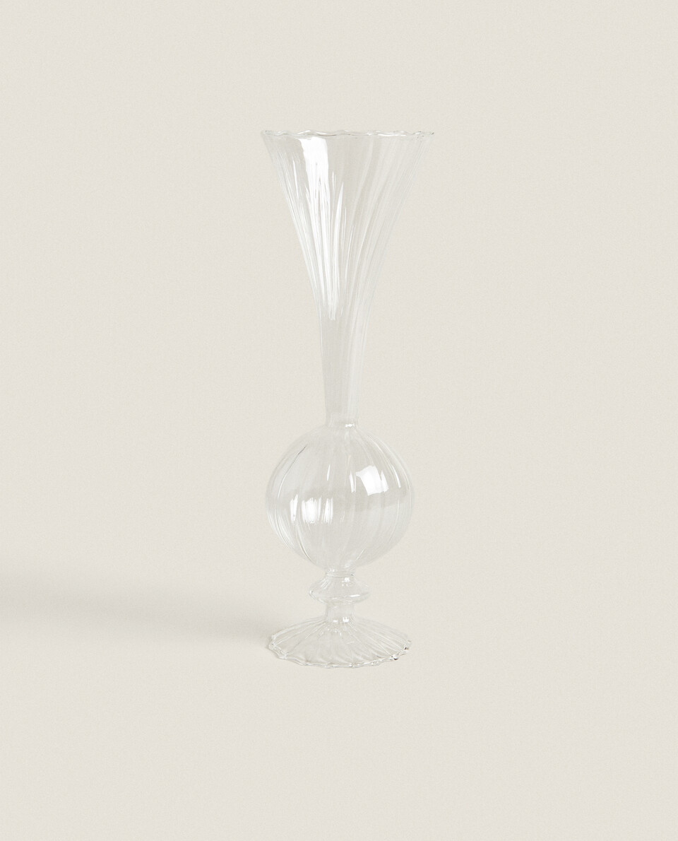 线条装饰玻璃花瓶