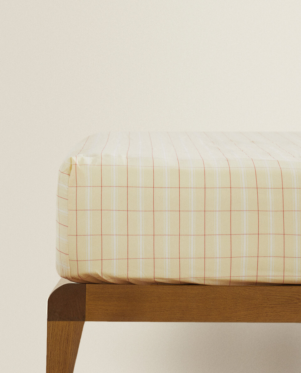 CHECKED FITTED SHEET