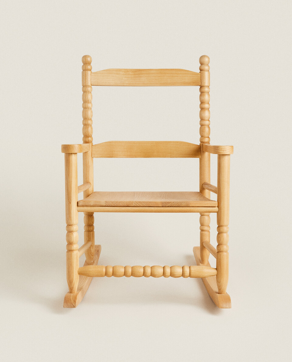 木制摇椅
