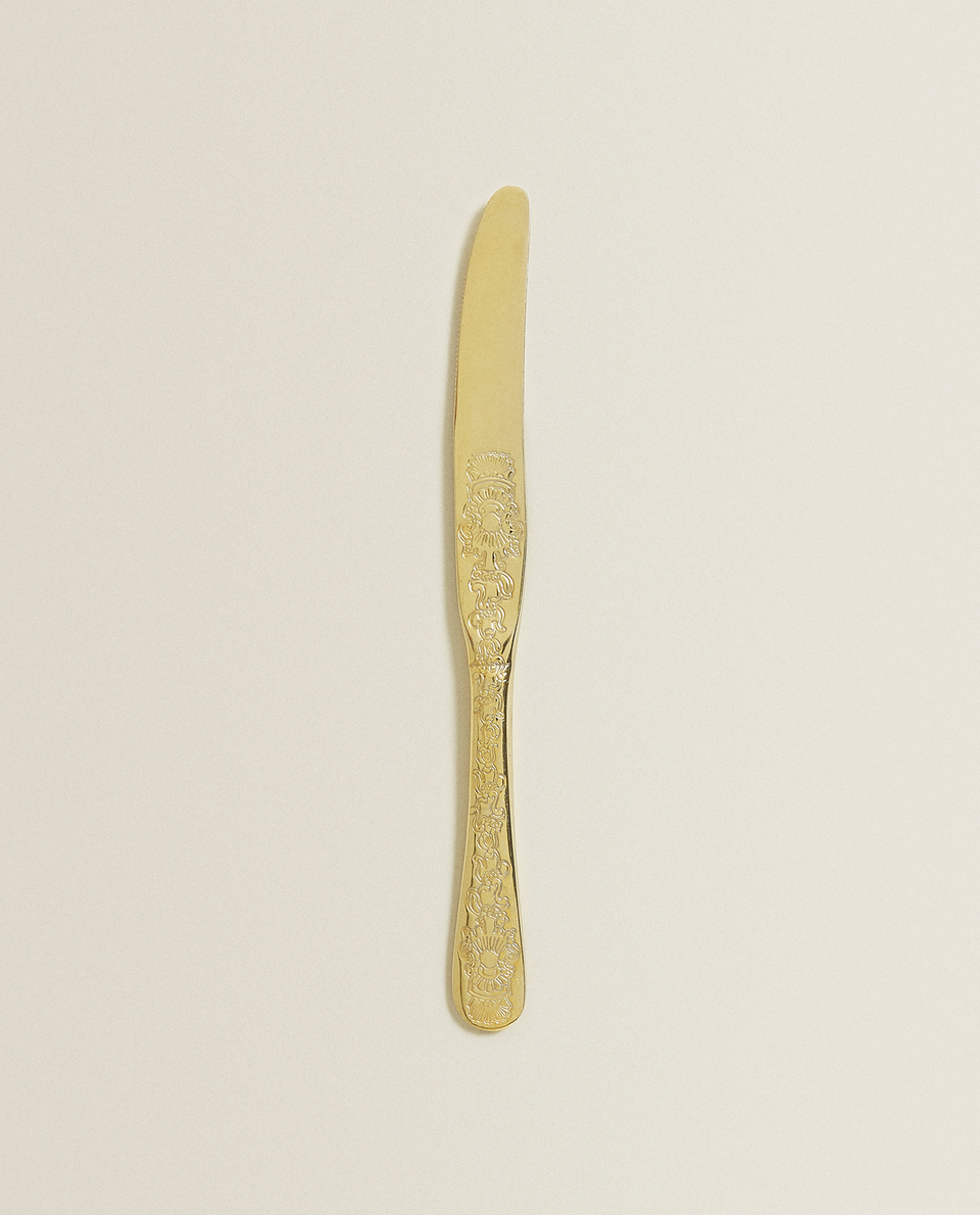 ENGRAVED GOLDEN KNIFE