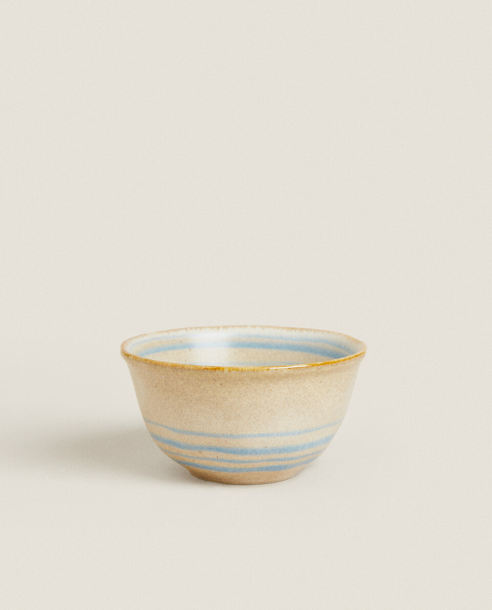STONEWARE BOWL WITH LINES