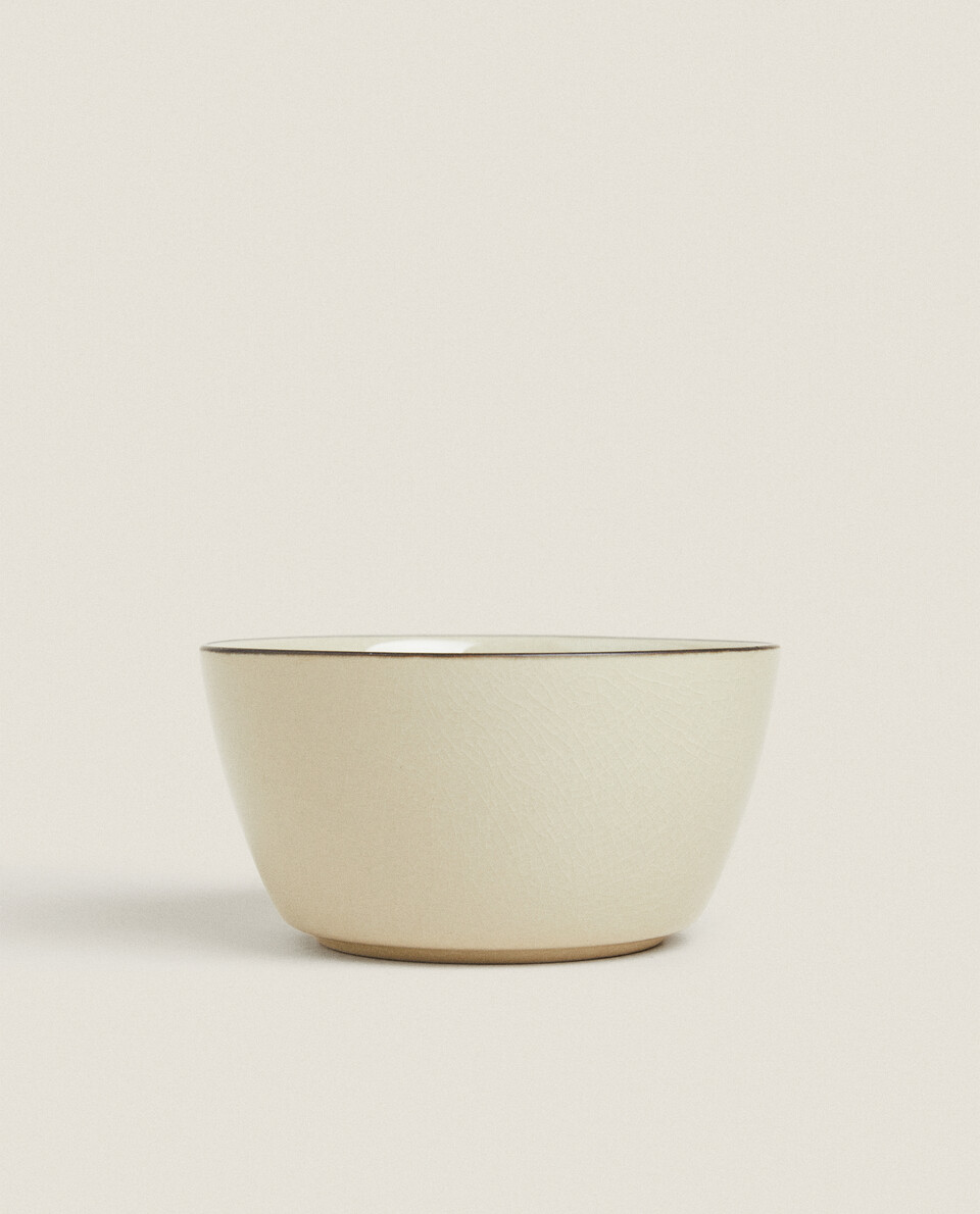 STONEWARE BOWL WITH RIM