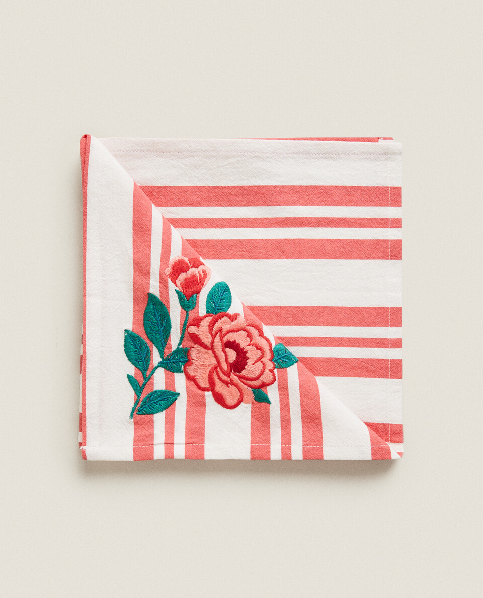 FLORAL EMBROIDERED NAPKINS X CABANA (PACK OF 2)