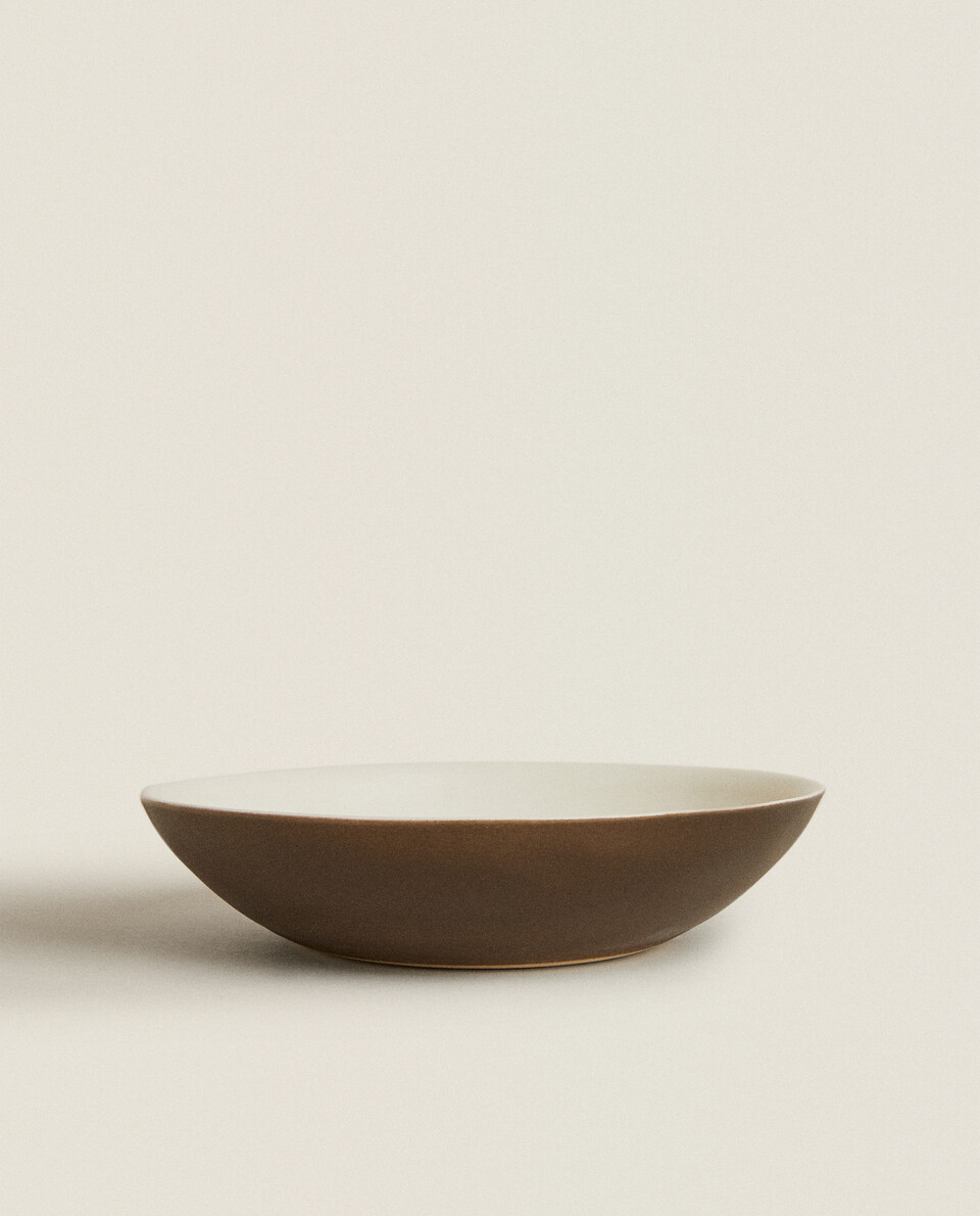 TEXTURED STONEWARE SOUP PLATE